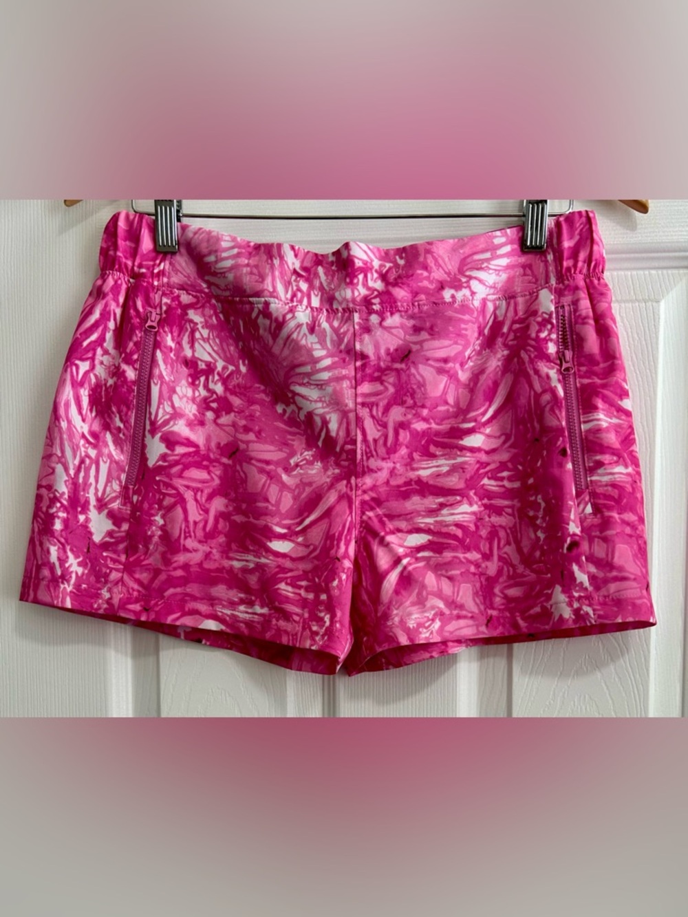 Reel Legends Women's Adventure Shorts Pink print Spandex Size Medium